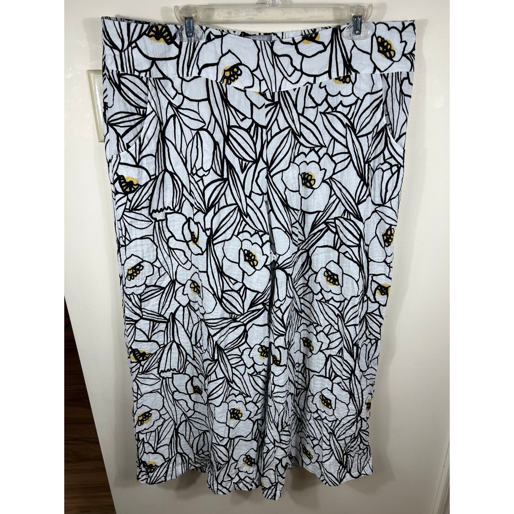 Habitat Wide Leg Pants Women XL White Black Sketch Floral Pull On Crop Lagenlook